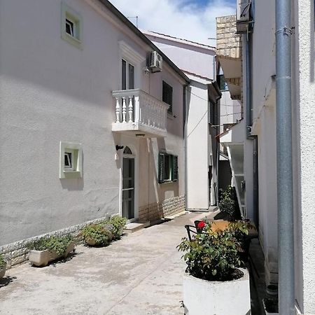 Apartmani Gajeta Biograd Na Moru Exterior foto